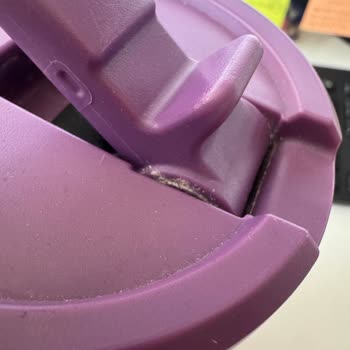 Stanley Termosun Pipet Kısmındaki Yapışkan Görüntü Sorunu Ve Çözüm Eksikliği