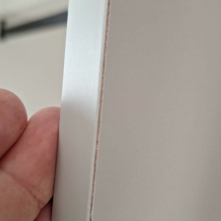 Engince Mobilya’dan Hasarlı Ve Eksik Teslimat, Süreçte Çözüm Yok