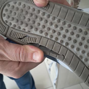 US Polo Spor Ayakkabıda Kısa Sürede Deformasyon Ve Garanti Reddi