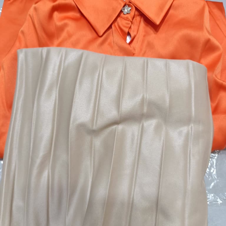 Mont Yerine Gömlek Geldi Firmaya Ulaşamıyorum Mağduriyetim Giderilsin