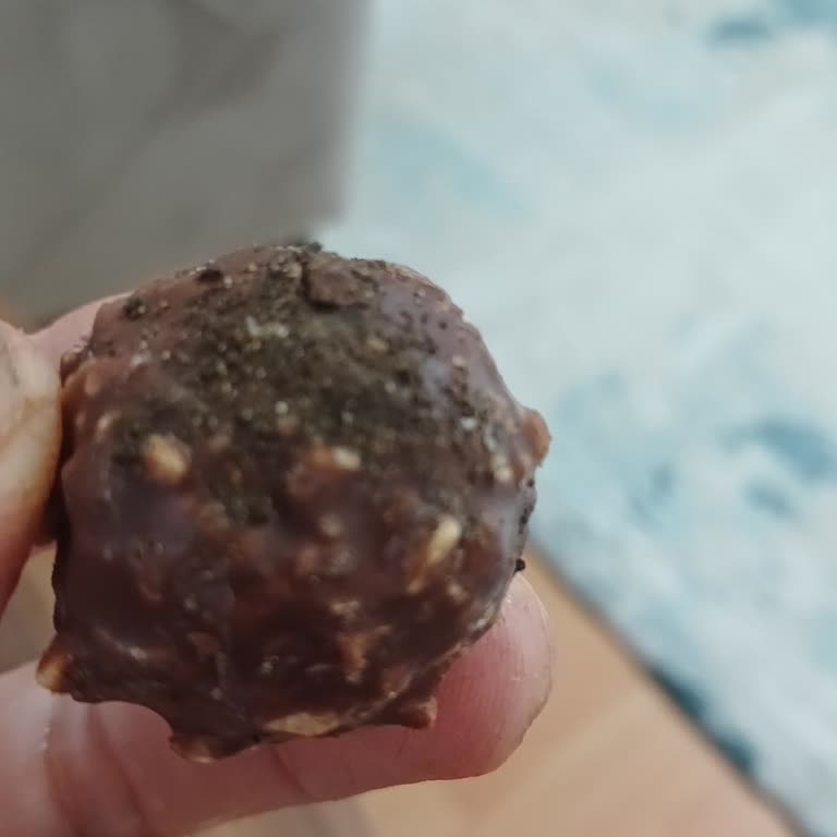 Aldığım Çikolatada Beklenmedik Kalite Sorunu Ve Çözüm Eksikliği