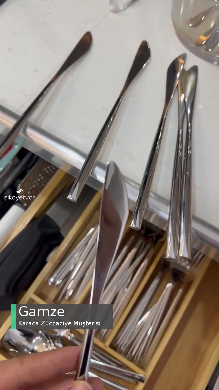Karaca Çatal Bıçak Takımı Paslandı Karardı! videonun kapak resmi