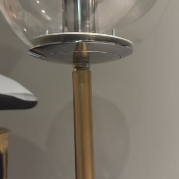 Sıfır Diye Aldığım Aydınlatma Teşhir Çıktı İade Talebim Karşılanmıyor