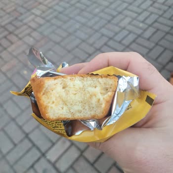 Torku Favorimo Meyveli Kekte Meyve Yok, Ambalaj Yanıltıcı