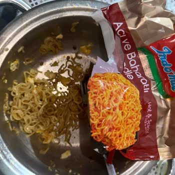 İndomie Noodle İçinden Canlı Parça Çıkması Nedeniyle Güven Kaybı Ve İade Talebi