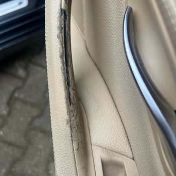 BMW 520i Kapı Kollarında Yapışma Sorunu Ve Ücretsiz Değişim Talebi