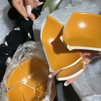 DHL Kargo İle Gönderdiğim Cam Eşyalar Kırık Ulaştı Mağduriyet Yaşadım