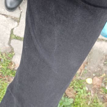 İlk Yıkamada Rengi Solan Pantolon İçin İade Talebim Reddedildi