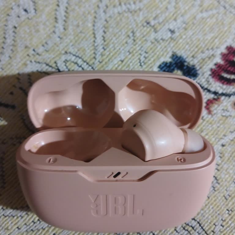 Kaybolan Kulaklık İçin Müşteri Hizmetlerine Ulaşamıyorum, Çözüm Bekliyorum