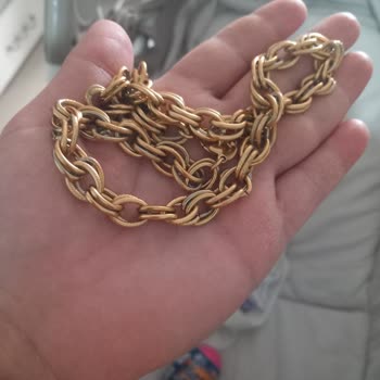 Luventa Aksesuar Görseldekiyle Alakasız Kalitesiz Ürünler ve İade Talebime Dönüş Yapılmıyor