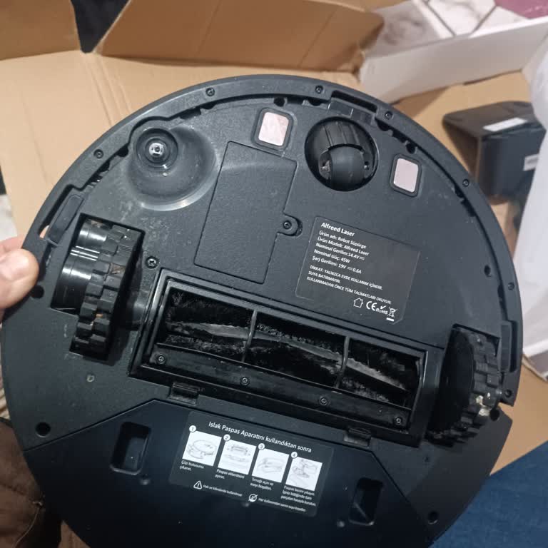 Reeder Sürekli Arızalanan Robot Süpürgeye Çözüm Bulunmuyor, Mağduriyetim Artıyor
