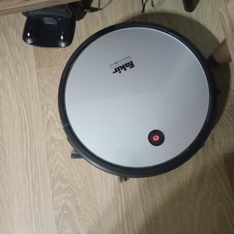 Fakir RS 720 Robot Süpürge Sürekli Duruyor, Çözüm Ve Yönlendirme İstiyorum