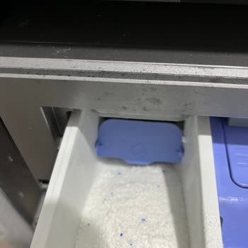 Yeni Çamaşır Makinesinde Boya Atma Ve Paslanma Şoku