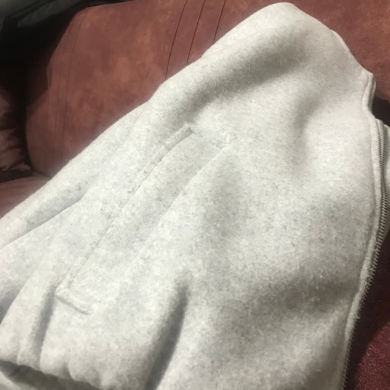 DeFacto’dan Aldığım Ceket Hızla Tüylenip Kullanılamaz Hale Geldi