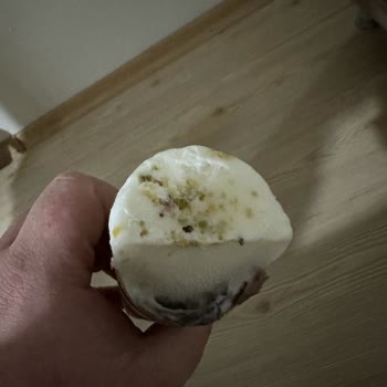 Golf Dondurma Aldığım Dondurmada Gramaj Eksikliği Ve Bayat Külah Şoku: Gıda Güvenliği Endişesi