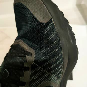 6 Ay Dolmadan Yırtılan Ayakkabı İçin Garanti Reddi Mağduriyeti