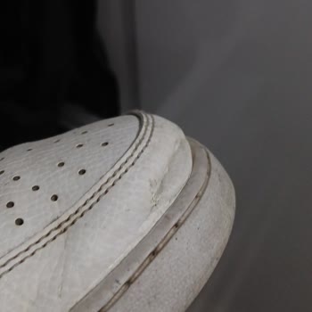 Kısa Sürede Soyulan Nike Ayakkabı İçin İade Talebim Reddedildi