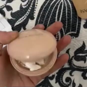 Sephora Rare Beauty Highlighter Kırık Çıktı