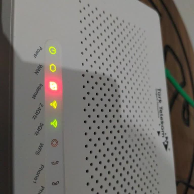 Sürekli İnternet Kesintisi Ve Yetersiz Müşteri Hizmeti Nedeniyle Mağduriyet