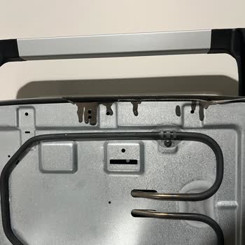 Yeni Alınan Tost Makinesinde Boya Erimesi Ve Kötü Koku Sorunu