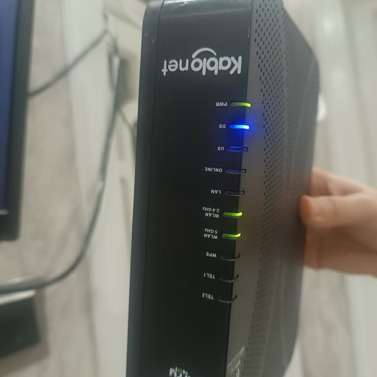 Sürekli Kesilen İnternet Ve Çözüm Eksikliği