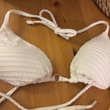 Calzedonia Bikini Ürününde Sararma Ve Yetersiz Müşteri Hizmeti