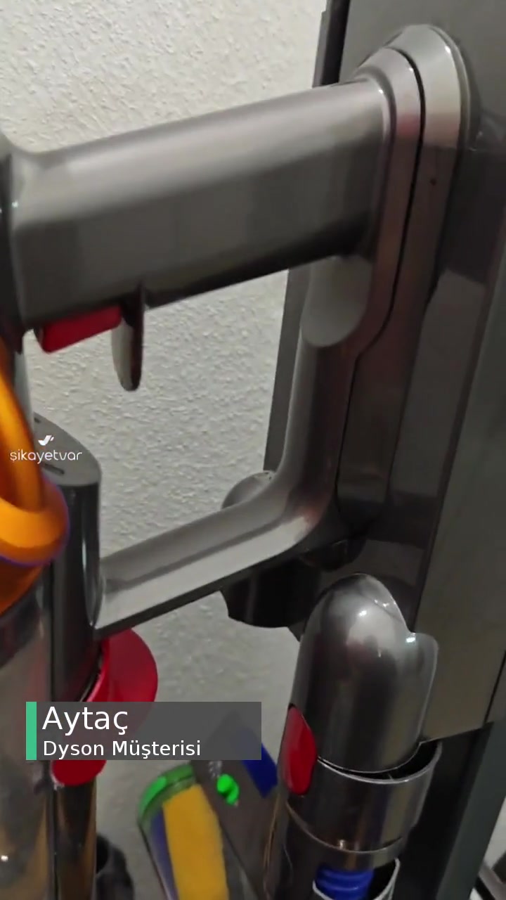 Dyson V15 Süpürge Kapandı Açılmıyor! videonun kapak resmi