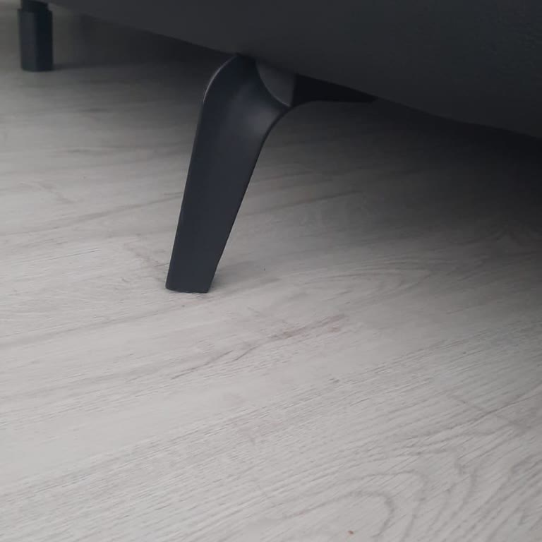 Koltuk Takımımın Ayakları Tekrar Kırıldı Servis Çözüm Sunmuyor