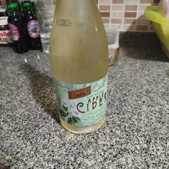 Apple Cider Ürününde Gelecekteki Üretim Tarihi Şaşkınlığı