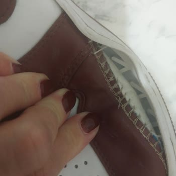 Trend34moda | Vacca Shoes 3 Giymede Deforme Olan Ayakkabıyı Kabul Etmedi