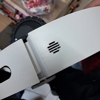 Servisten Hasarlı Ve Kirli Dönen Robot Süpürge Mağduriyetim