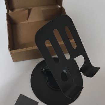 Aynı Satıcıdan İki Kez Yanlış Ve Kalitesiz Ürün Gönderildi