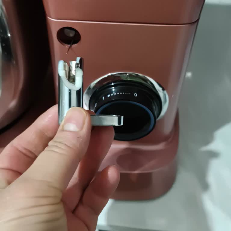 Prochef Gusto Ürünü İkinci Kullanımda Kırıldı, Satıcıya Ulaşamıyorum