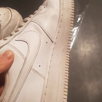 Nike Ayakkabıda Kısa Sürede Sorun ve Olumsuz Değişim Sonucu