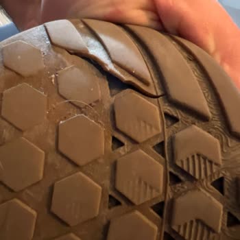 Columbia Ayakkabıda 6 Ayda Taban Çatlağına Karşı Duyarsızlık