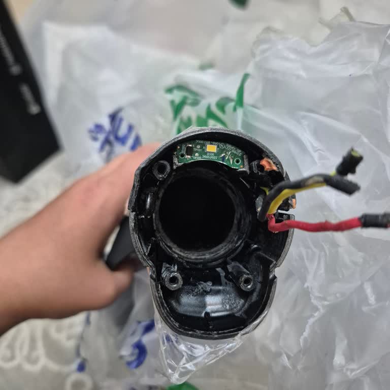 Garanti Kapsamındaki Süpürge Kırıldı Yüksek Tamir Ücreti Ve Eksik Parça Mağduriyeti