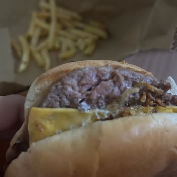 Çiğ Etli Ürün Ve Sipariş Takibinde Sorun Yaşadım