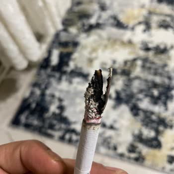 Parliament Night Blue Sigaralarda Sürekli Düzensiz Dolgu Ve Müşteri Memnuniyetsizliği