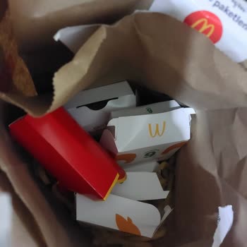 Onayım Olmadan Ürün Değişikliği Ve Gecikmeli, Soğuk Teslimat