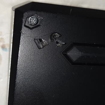 Bakım Sonrası Laptopumda Fan Arızası Ve Vida Hasarı Yaşadım