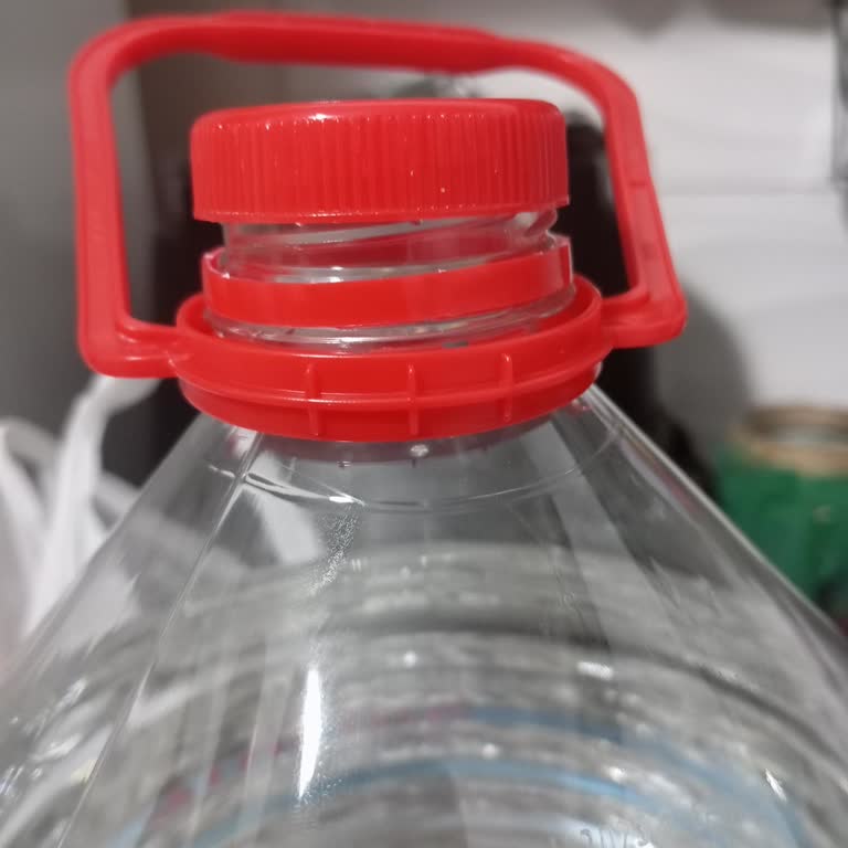 Sarıkız Suyun Kapağı Tam Kapanmamış Ve Tadı Çeşme Suyu Gibi