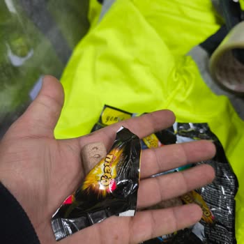 Aldığım Çikolatalarda Küf Ve Renk Bozukluğu Endişesi