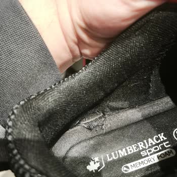 Kısa Sürede Deforme Olan Ayakkabı Ve Yetersiz Müşteri Desteği Nedeniyle Güven Kaybı