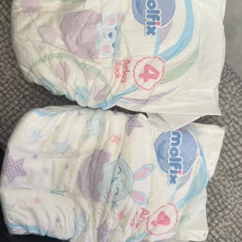 Aynı Seri Molfix Bezlerde Boyut Ve Baskı Farkları Şaşırtıyor