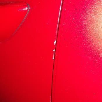 Şentürk Otomotiv (Bursa) Bakım Sonrası Aracımda Oluşan Kapı Hasarı İçin Çözüm Bekliyorum!