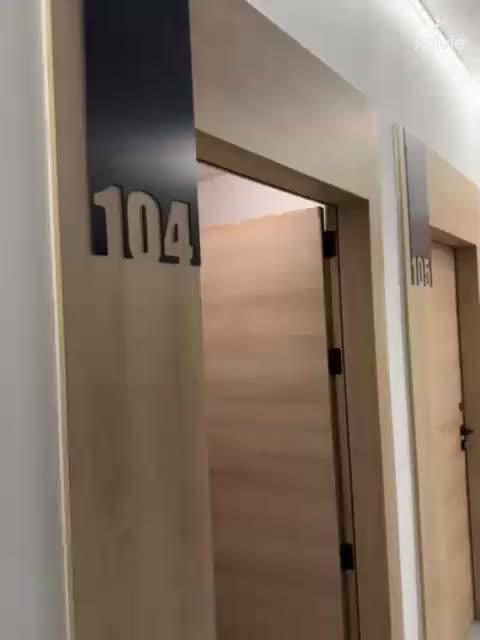 Casa Gardenia Barcelona Assigned Wrong Room and Booking.com Refused Help video cover