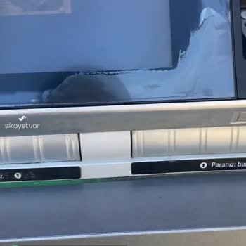 Yapı Kredi Bankası ATM'de Çekilmiş Gösterilen Para!