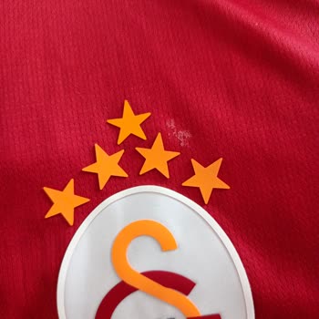 GS Store'dan Lekeli Ve Kalitesiz Forma Teslimatı Sonrası Hayal Kırıklığı