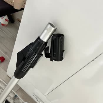 Bosch Dikey Süpürge Kısa Sürede Bozuldu Kullanım Dışı Kaldı