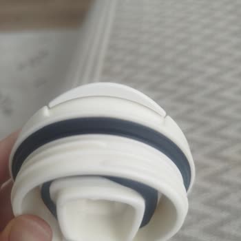 Yeni Alınan Stanley Termosun Kapağı Su Sızdırıyor, Değişim Talep Ediyorum!